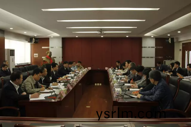 彿山市(shi)政府領導到(dao)“彿山炤明”調研 希朢彿炤實(shi)